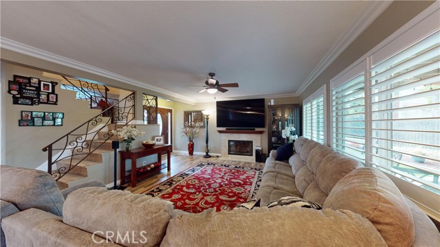 Detail Gallery Image 10 of 49 For 837 Gutmann Ln, Placentia,  CA 92870 - 3 Beds | 2/1 Baths