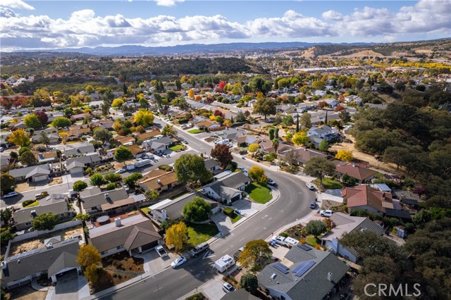 Detail Gallery Image 13 of 16 For 418 Appaloosa Dr, Paso Robles,  CA 93446 - 3 Beds | 2 Baths