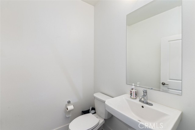 Detail Gallery Image 16 of 44 For 31110 Calle Sagres, Winchester,  CA 92596 - 5 Beds | 4/1 Baths