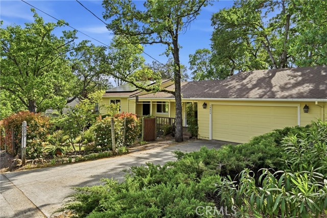 Detail Gallery Image 36 of 43 For 19879 Donkey Hill, Hidden Valley Lake,  CA 95467 - 3 Beds | 2 Baths