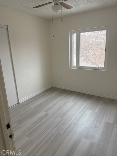 Detail Gallery Image 11 of 23 For 2942 W Floyd Ave, Anaheim,  CA 92804 - – Beds | – Baths