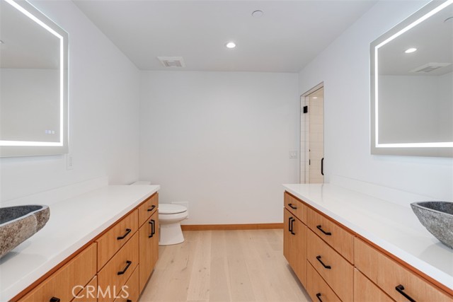 Detail Gallery Image 31 of 54 For 3932 Ocean Drive, Oxnard,  CA 93035 - 3 Beds | 2/1 Baths