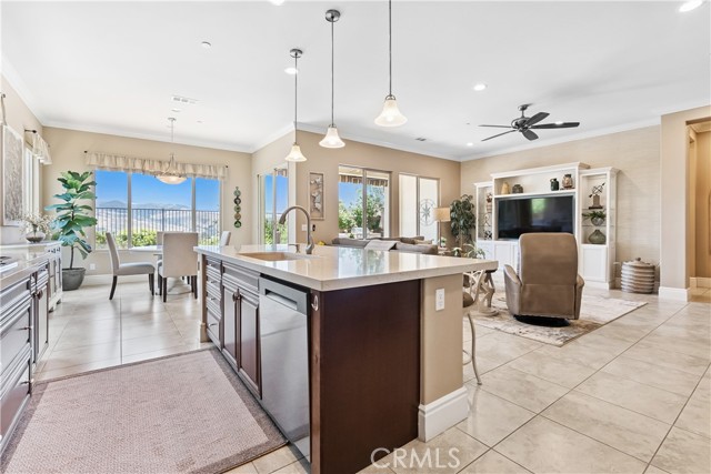 14 Garza, Rancho Mission Viejo CA: https://media.crmls.org/medias/a7f9610d-db5f-447c-be94-79ea5956829e.jpg