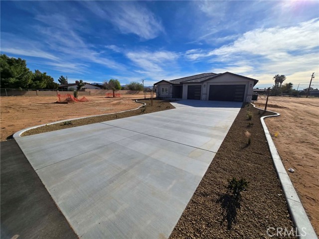 Detail Gallery Image 28 of 28 For 20401 Tonawanda Rd, Apple Valley,  CA 92307 - 4 Beds | 3 Baths