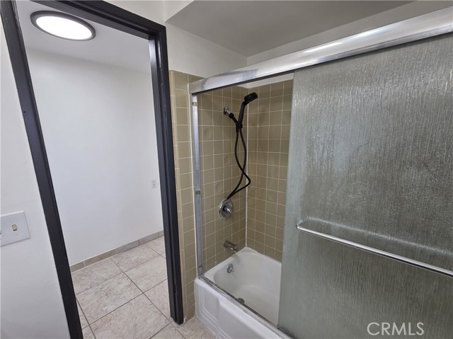 Detail Gallery Image 25 of 29 For 16732 Busby Ln, Huntington Beach,  CA 92647 - 4 Beds | 2 Baths