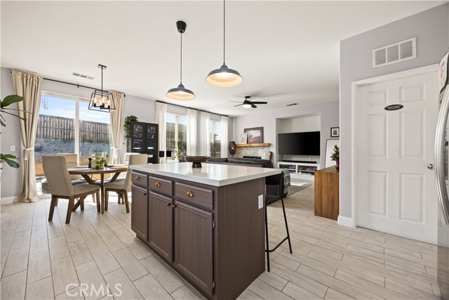 Detail Gallery Image 15 of 50 For 15592 Red Oak, Victorville,  CA 92394 - 3 Beds | 2 Baths