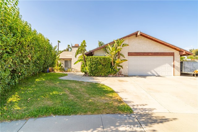 9914 Ironwood Court, Fontana, CA 92335