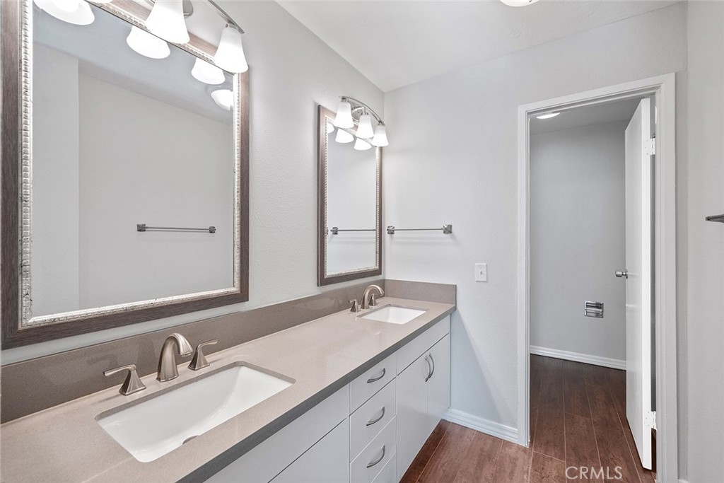 MLS #SW25172876 image #9