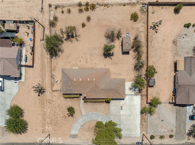 18425 Owatonna Road, Apple Valley CA: https://media.crmls.org/medias/a7fc336e-7dc6-4f77-a9c1-ebd5b6f70a14.jpg