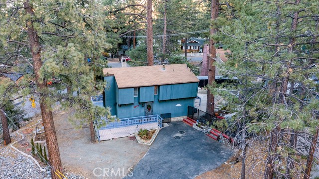 Detail Gallery Image 25 of 40 For 5577 Sheep Creek Dr, Wrightwood,  CA 92397 - 2 Beds | 2 Baths