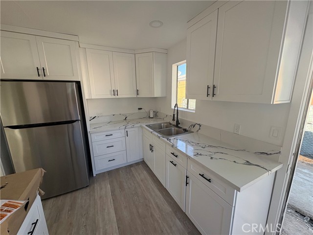 Detail Gallery Image 4 of 6 For 541 N Barbara, Azusa,  CA 91702 - 8 Beds | 4 Baths