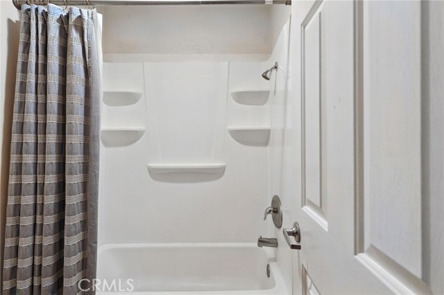 200 E Alessandro Boulevard, Riverside CA: https://media.crmls.org/medias/a7fd3644-5ecf-471a-9283-4dea6566e84e.jpg