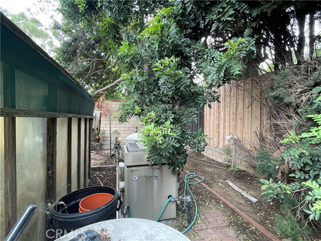 643 W Alegria Avenue, Sierra Madre CA: https://media.crmls.org/medias/a7fe5e82-8024-4046-8e82-84545828d80e.jpg