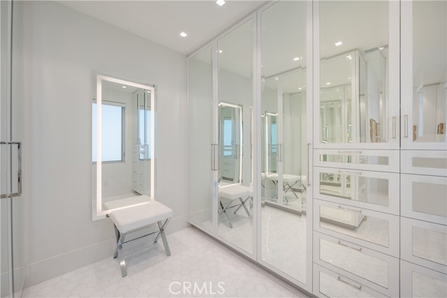 Image 35 of 49 For 3407 Oceanfront