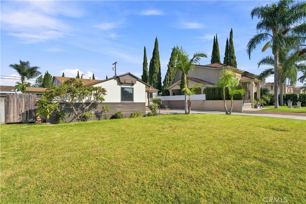 MLS #OC26156592 image #38