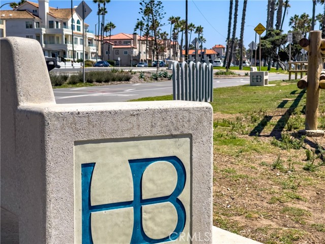 Detail Gallery Image 41 of 45 For 18598 Creek Ln, Huntington Beach,  CA 92648 - 3 Beds | 2/1 Baths