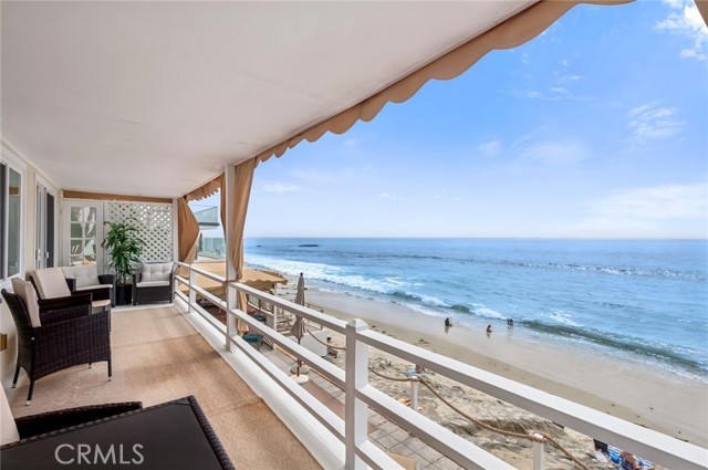 Detail Gallery Image 4 of 19 For 1139 Gaviota Drive, Laguna Beach,  CA 92651 - 1 Beds | 1 Baths