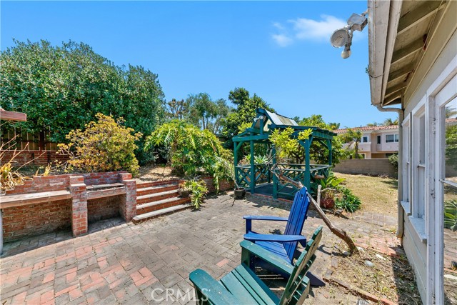 1534 Voorhees Avenue, Manhattan Beach, California 90260, 3 Bedrooms Bedrooms, ,3 BathroomsBathrooms,Residential,Sold,Voorhees,SB25164978