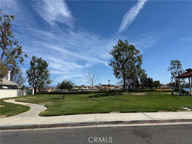 30097 Shoreline Drive, Menifee CA: https://media.crmls.org/medias/a8003cef-e22a-485f-8c58-a486078b44b4.jpg