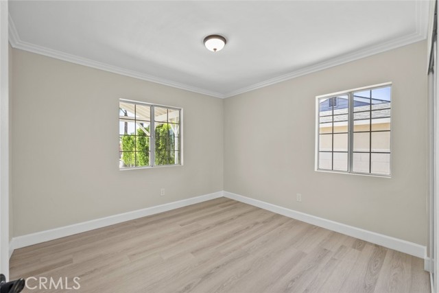 Detail Gallery Image 15 of 32 For 13358 Blythe St, North Hollywood,  CA 91605 - 3 Beds | 2/1 Baths