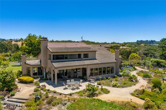 225 Broken Arrow Road, Nipomo CA: https://media.crmls.org/medias/a80185b6-7566-4ec8-a387-2629c7efff1c.jpg