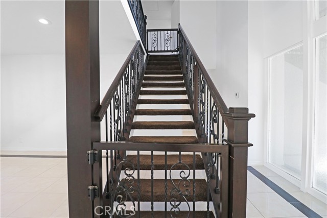 4092 Odessa Drive, Yorba Linda CA: https://media.crmls.org/medias/a801d5e8-9c2b-490c-a92a-f33dd201a49b.jpg