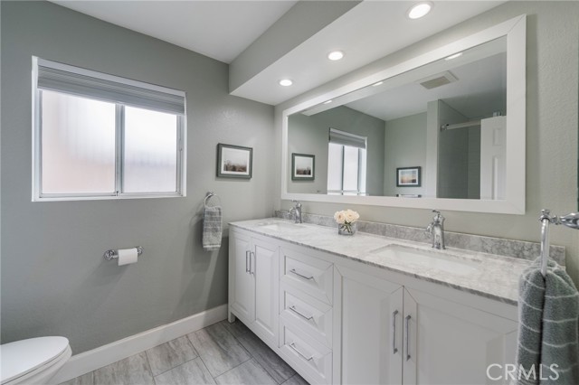 Detail Gallery Image 25 of 43 For 622 N Guadalupe Ave #B,  Redondo Beach,  CA 90277 - 3 Beds | 2/1 Baths