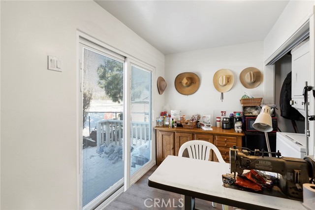 Detail Gallery Image 31 of 44 For 341 W Fairway Bld, Big Bear City,  CA 92314 - 3 Beds | 2 Baths
