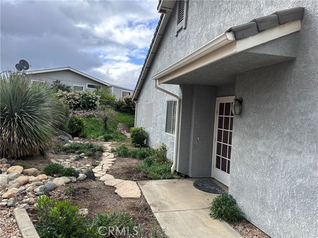 Detail Gallery Image 4 of 35 For 41023 Cedar Ridge Ln, Cherry Valley,  CA 92223 - 3 Beds | 2 Baths