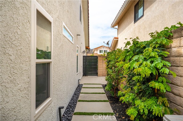 Detail Gallery Image 28 of 45 For 506 Savona Way, Oak Park,  CA 91377 - 3 Beds | 2/1 Baths