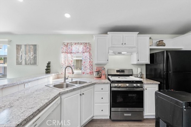 Detail Gallery Image 11 of 39 For 22111 Newport Ave #34,  Grand Terrace,  CA 92313 - 2 Beds | 2 Baths