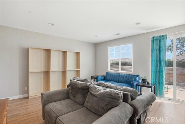 Detail Gallery Image 8 of 27 For 131 Watering Pl, Templeton,  CA 93465 - 3 Beds | 2/1 Baths