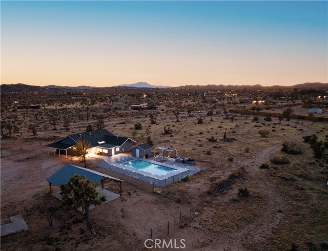 Detail Gallery Image 1 of 31 For 3634 El Dorado Ave, Yucca Valley,  CA 92284 - 5 Beds | 2 Baths