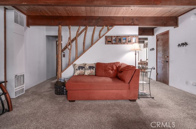 Detail Gallery Image 9 of 32 For 320 Hilltop Ln, Big Bear City,  CA 92314 - 2 Beds | 2 Baths