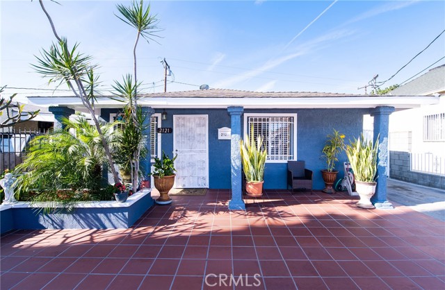 Detail Gallery Image 4 of 30 For 2121 E Shauer, Compton,  CA 90222 - 4 Beds | 2 Baths