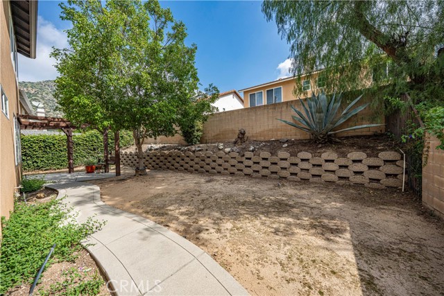 Detail Gallery Image 38 of 59 For 14 Sagebrush Way, Azusa,  CA 91702 - 4 Beds | 3 Baths