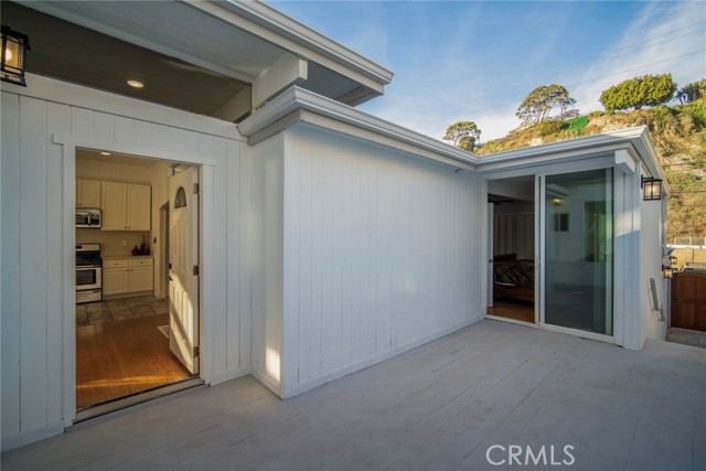 Detail Gallery Image 5 of 71 For 35577 Beach Rd, Dana Point,  CA 92624 - 2 Beds | 1/1 Baths