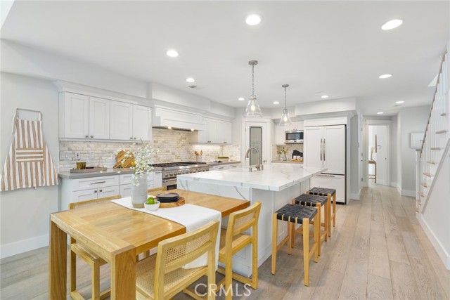 1605 Steinhart Avenue, Redondo Beach, California 90278, 4 Bedrooms Bedrooms, ,4 BathroomsBathrooms,Residential,Sold,Steinhart,SB21241123