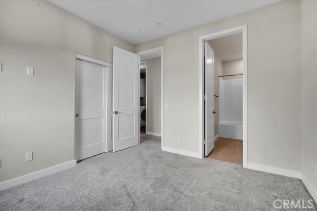 670 Athos, Lake Forest CA: https://media.crmls.org/medias/a809037b-de84-4a9f-b49c-5b6ae6568fca.jpg