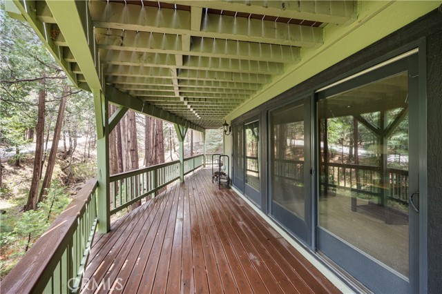 Detail Gallery Image 54 of 75 For 180 Grass Valley Rd #29,  Lake Arrowhead,  CA 92317 - 4 Beds | 5/1 Baths