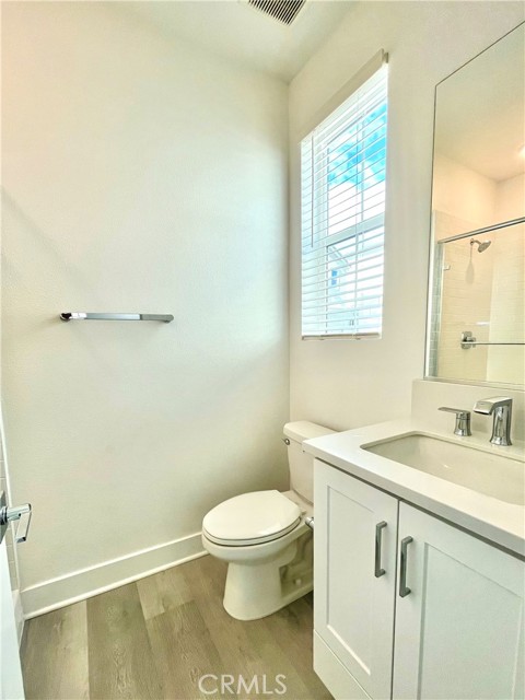 Detail Gallery Image 9 of 29 For 27318 Great Divide Ln, Valencia,  CA 91381 - 4 Beds | 3/1 Baths