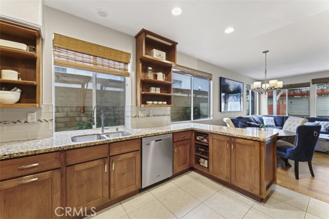 6724 Cowboy Street photo 8