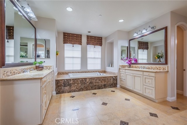 Image 27 of 44 For 918 Appalachian