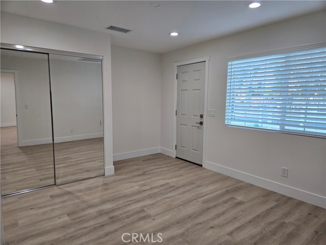 710 6th Street, Norco CA: https://media.crmls.org/medias/a80d31a1-85bd-4b70-b44b-d217cb7c5aa9.jpg