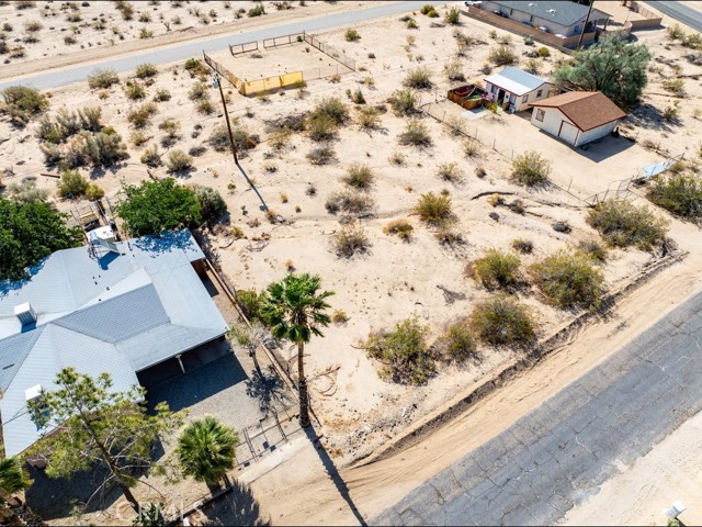 Detail Gallery Image 8 of 18 For 6669 El Rey Ave, Twentynine Palms,  CA 92277 - – Beds | – Baths