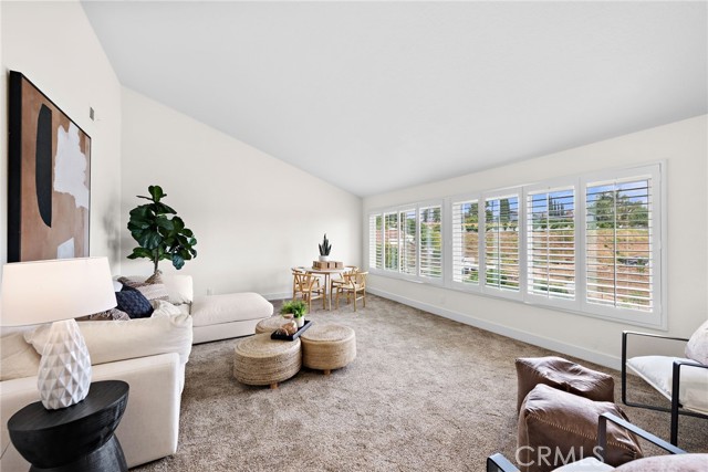 Detail Gallery Image 31 of 54 For 5754 Kellogg Dr, Yorba Linda,  CA 92886 - 5 Beds | 3/1 Baths