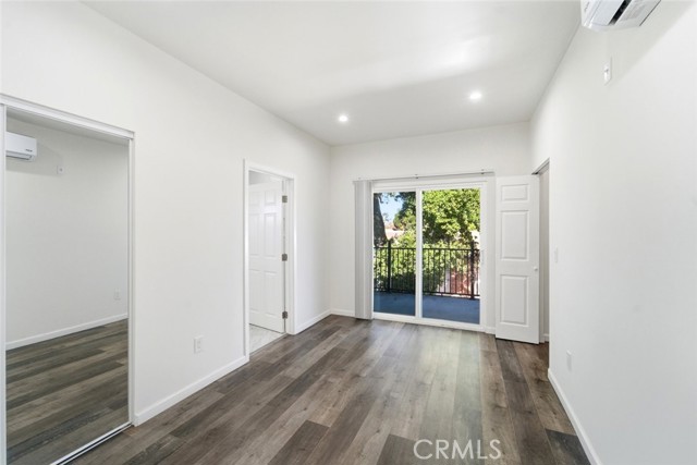 Detail Gallery Image 28 of 49 For 15944 Valerio St, Van Nuys,  CA 91406 - 7 Beds | 5 Baths