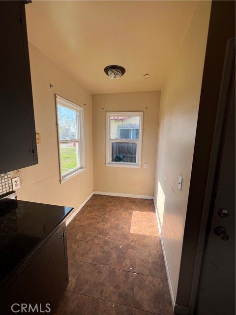 Detail Gallery Image 14 of 23 For 3326 W Henson, Riverdale,  CA 93656 - 2 Beds | 1 Baths