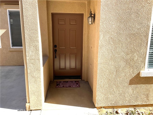 Detail Gallery Image 2 of 53 For 8251 Triplett Ln, Hemet,  CA 92545 - 2 Beds | 2 Baths