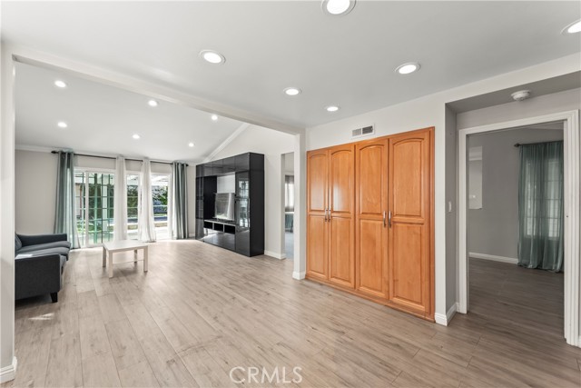 7007 Royer Avenue, West Hills CA: https://media.crmls.org/medias/a8123dde-c51a-472d-932b-f309c6df7aba.jpg